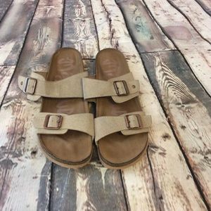 Target brand slides size 10